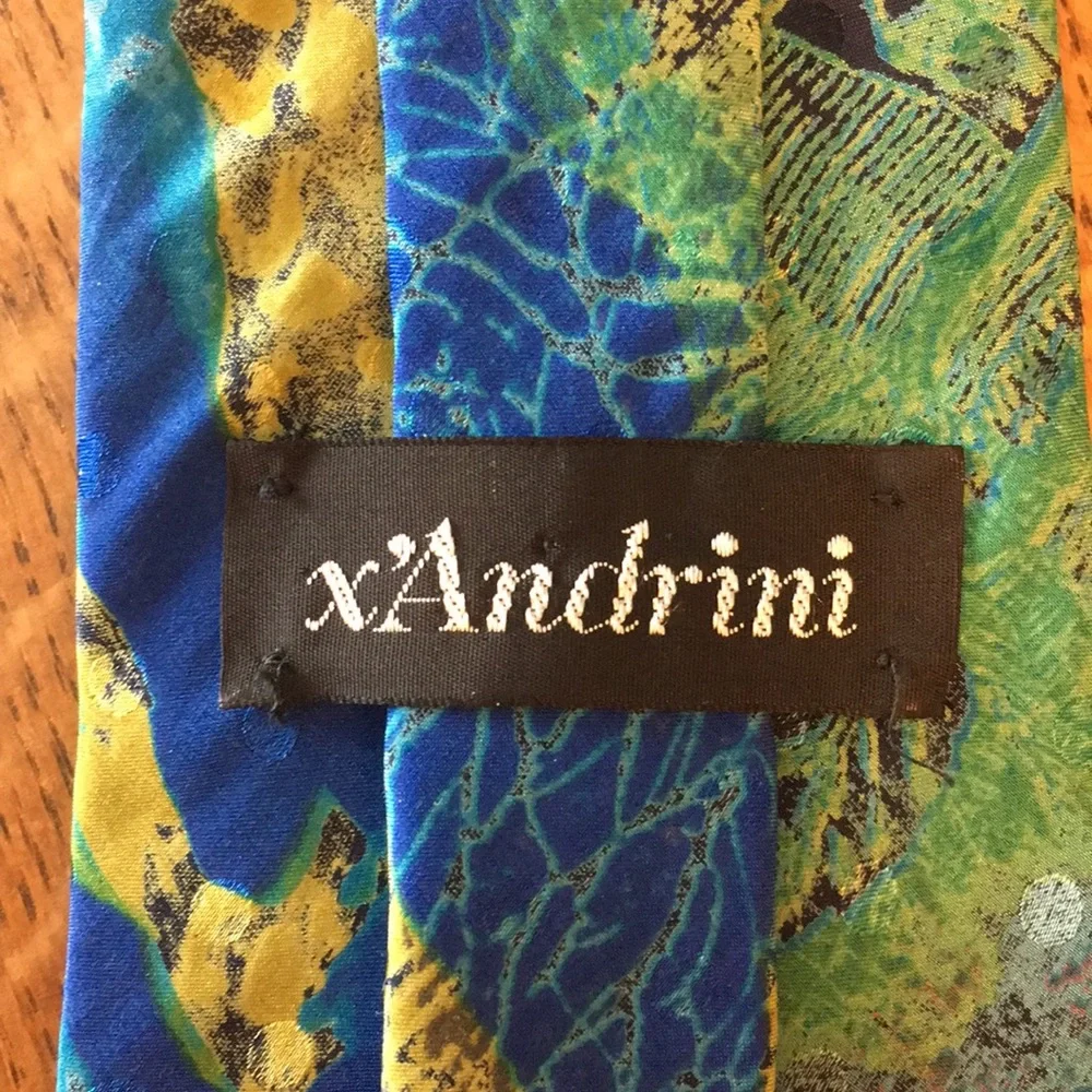 Vintage Italian Silk Tie - Picture 3 of 7